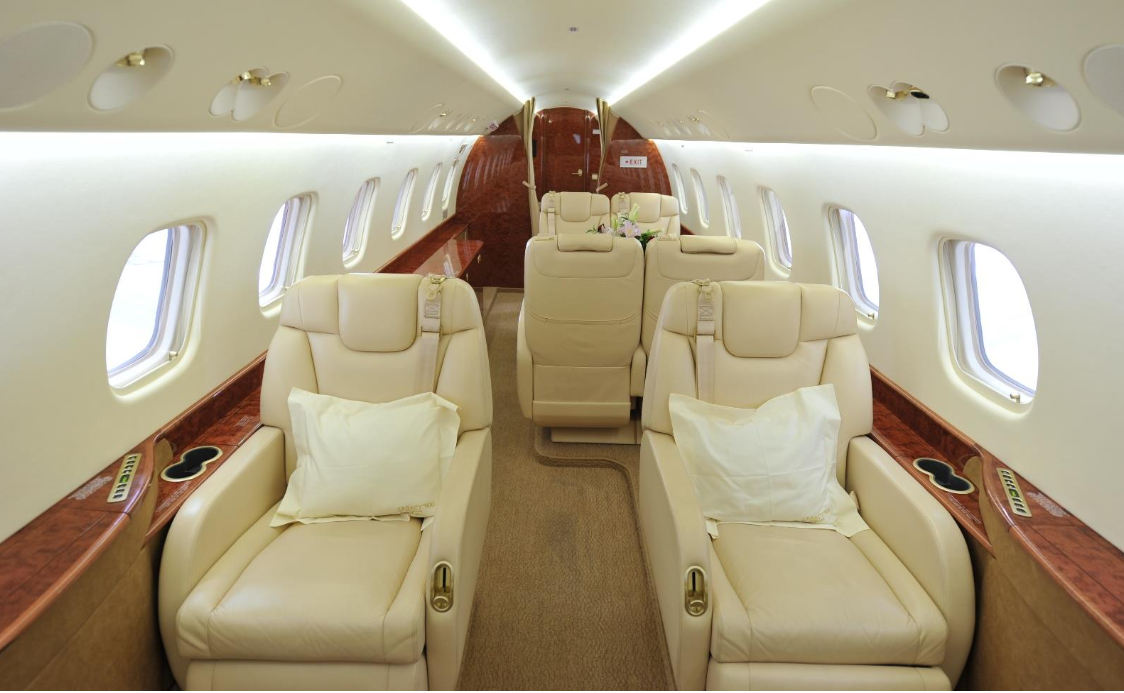 Jet 3